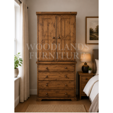 BALTIC SOLID PINE 2 DOOR 4 DRAWER WARDROBE IN OLD ANTIQUE WAX BALTIC SOLID PINE 2 DOOR 4 DRAWER WARDROBE IN OLD ANTIQUE WAX