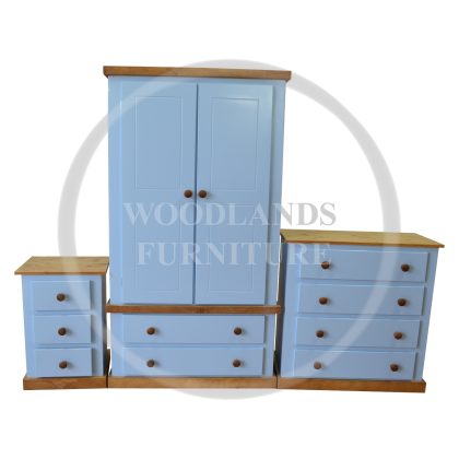 Country 3 Piece Bedroom Set In Sky Blue