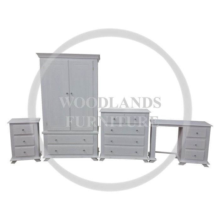 CROWN 4 PIECE BEDROOM SET IN WHITE CROWN 4 PIECE BEDROOM SET IN WHITE