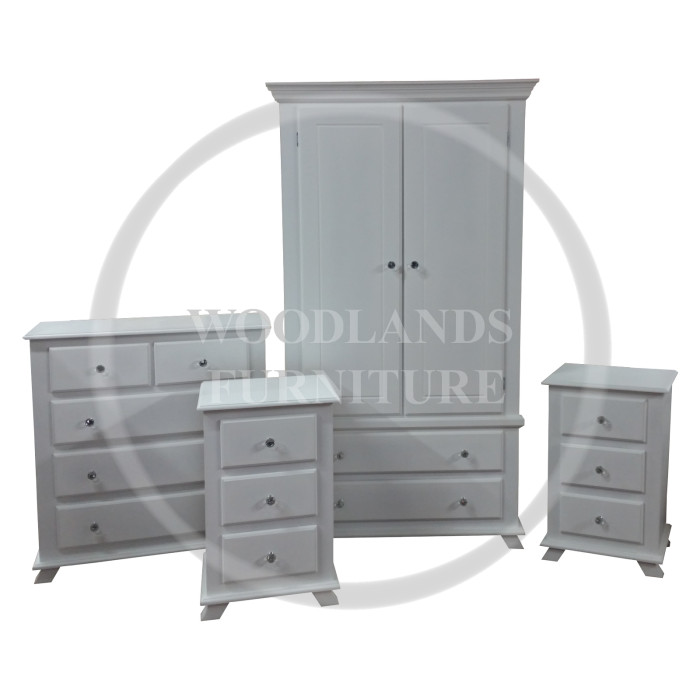 CROWN 4 PIECE BEDROOM SET - 2 BEDSIDES - IN WHITE CROWN 4 PIECE BEDROOM SET - 2 BEDSIDES - IN WHITE
