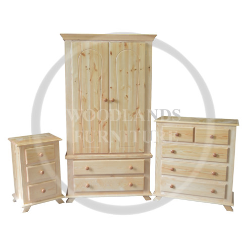 CROWN SOLID PINE 3 PIECE BEDROOM SET IN NATURAL POLISHED