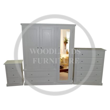 Dewsbury Pine  3 Piece Bedroom Set In White