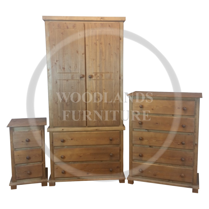 FLORIDA SOLID PINE 3 PIECE BEDROOM SET IN MEDIUM OAK 