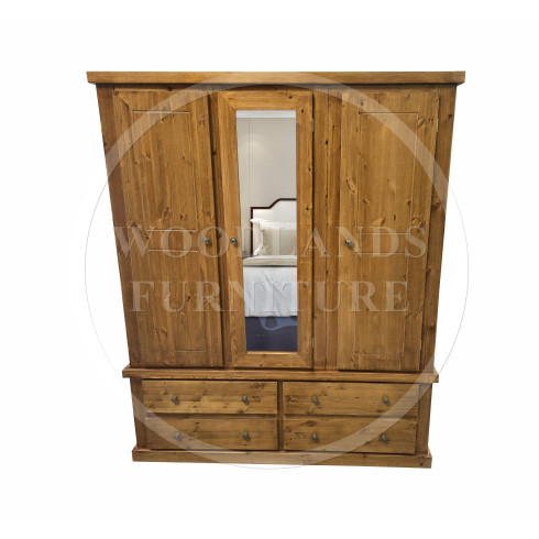 DEWSBURY PINE TRIPLE 4 DRAWER MIRRORED WARDROBE IN LIGHT OAK POLISHED