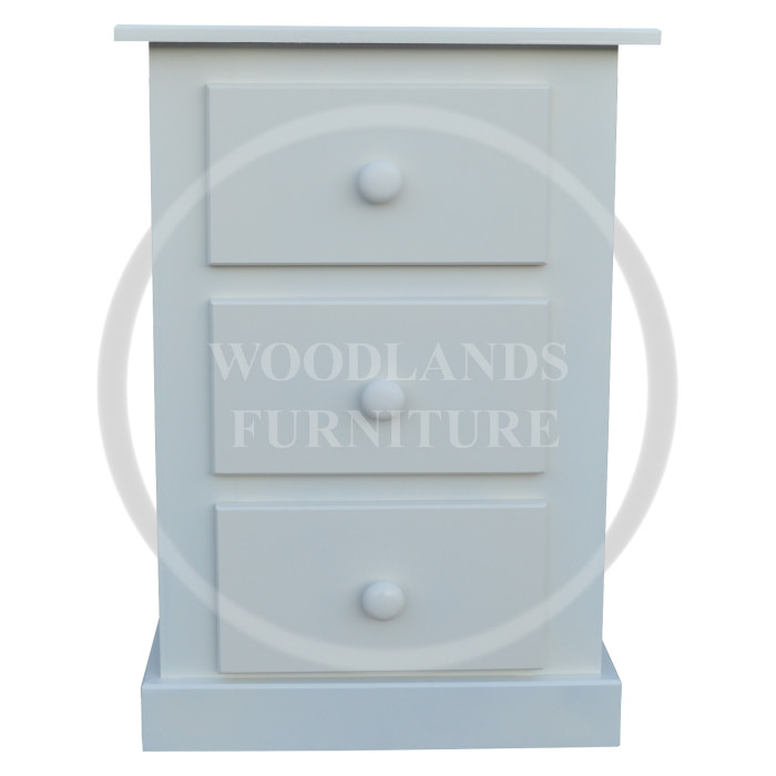 DEWSBURY 3 DRAWER BEDSIDE CABINET IN WHITE DEWSBURY 3 DRAWER BEDSIDE CABINET IN WHITE