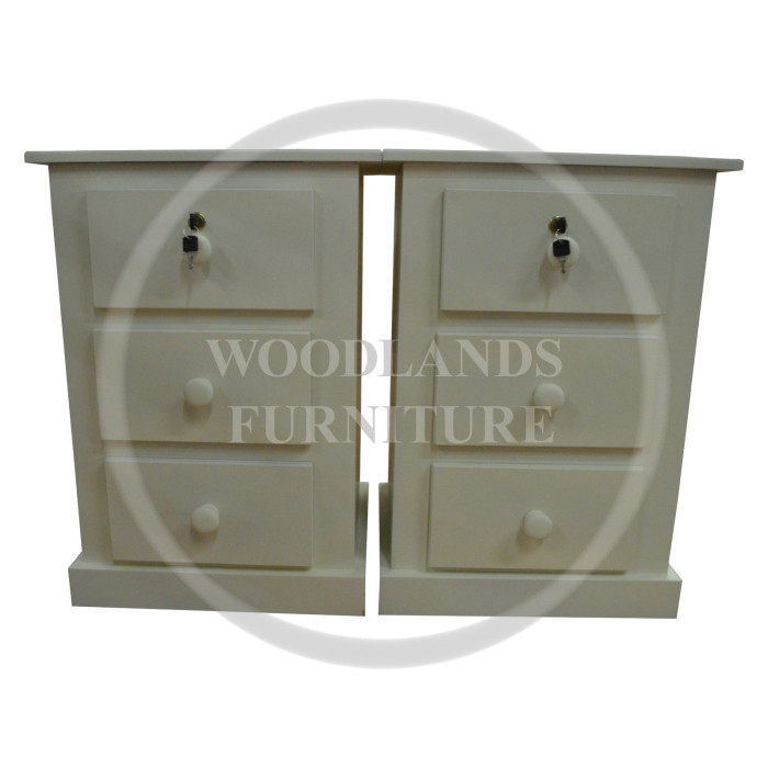 DEWSBURY 3 DRAWER BEDSIDE CABINET SET LOCKABLE DRAWES IN IVORY