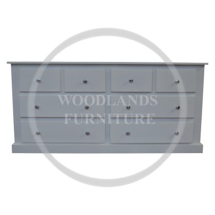 Dewsbury 4+4 Drawer Chest Of Drawers In White