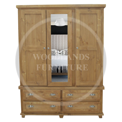 ROMAN SOLID PINE 4 DRAWER TRIPLE MIRRORED WARDROBE IN LIGHT OAK WAX